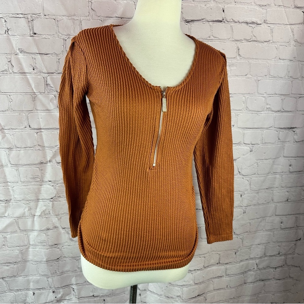 como blu Ribbed knit 1/2 Zip Front Top tee womens S fall winter casual layer